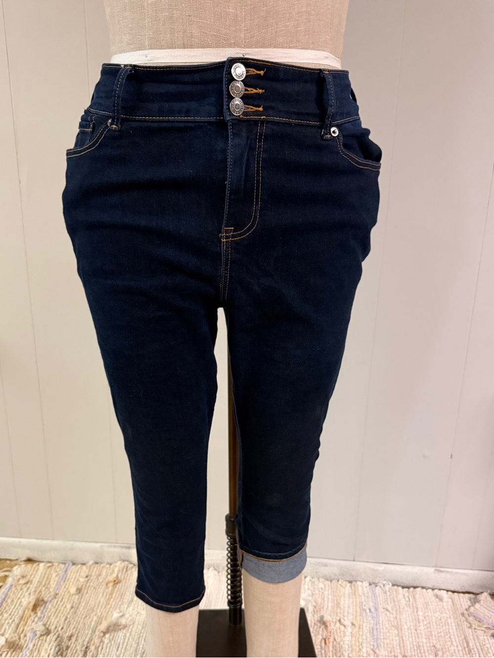 torrid Dark Blue High-Rise Cropped Jeans
